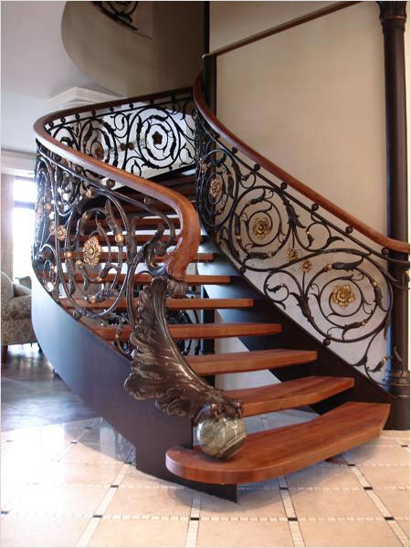 Красива дерев'яні сходи