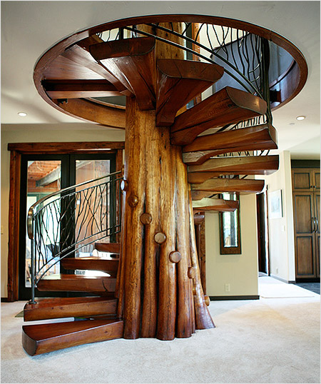 Гвинтові сходи у вигляді дерева